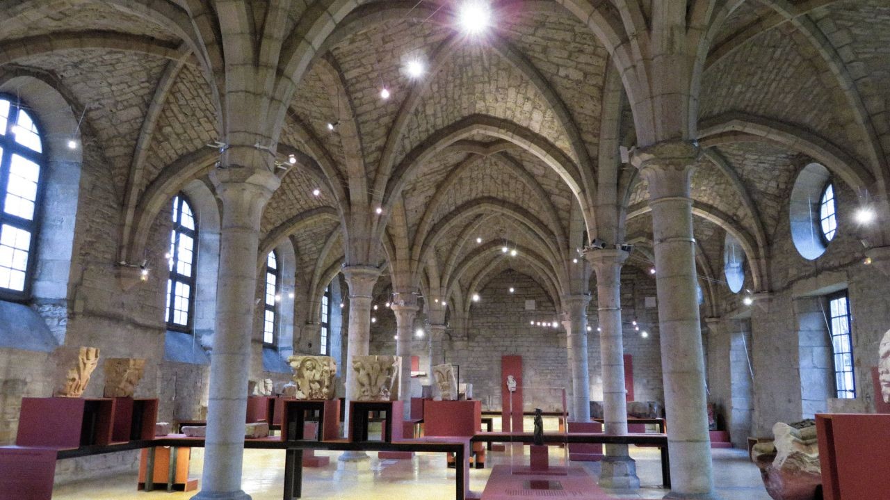 L'Abbaye de Saint-Benigne