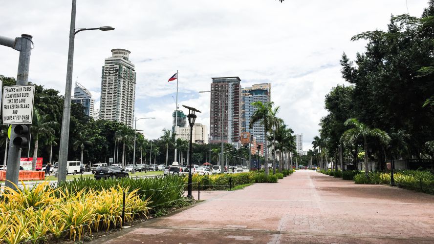 Roxas Boulevard by the Bay